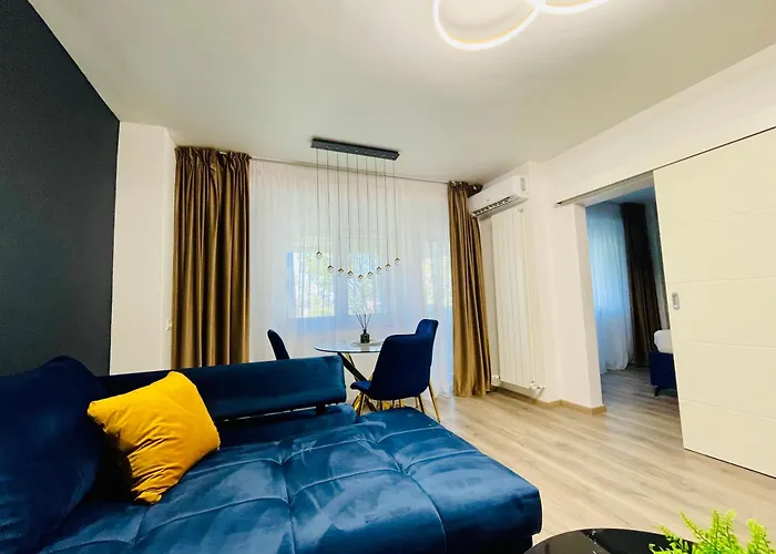Metropole Apartments Central City
